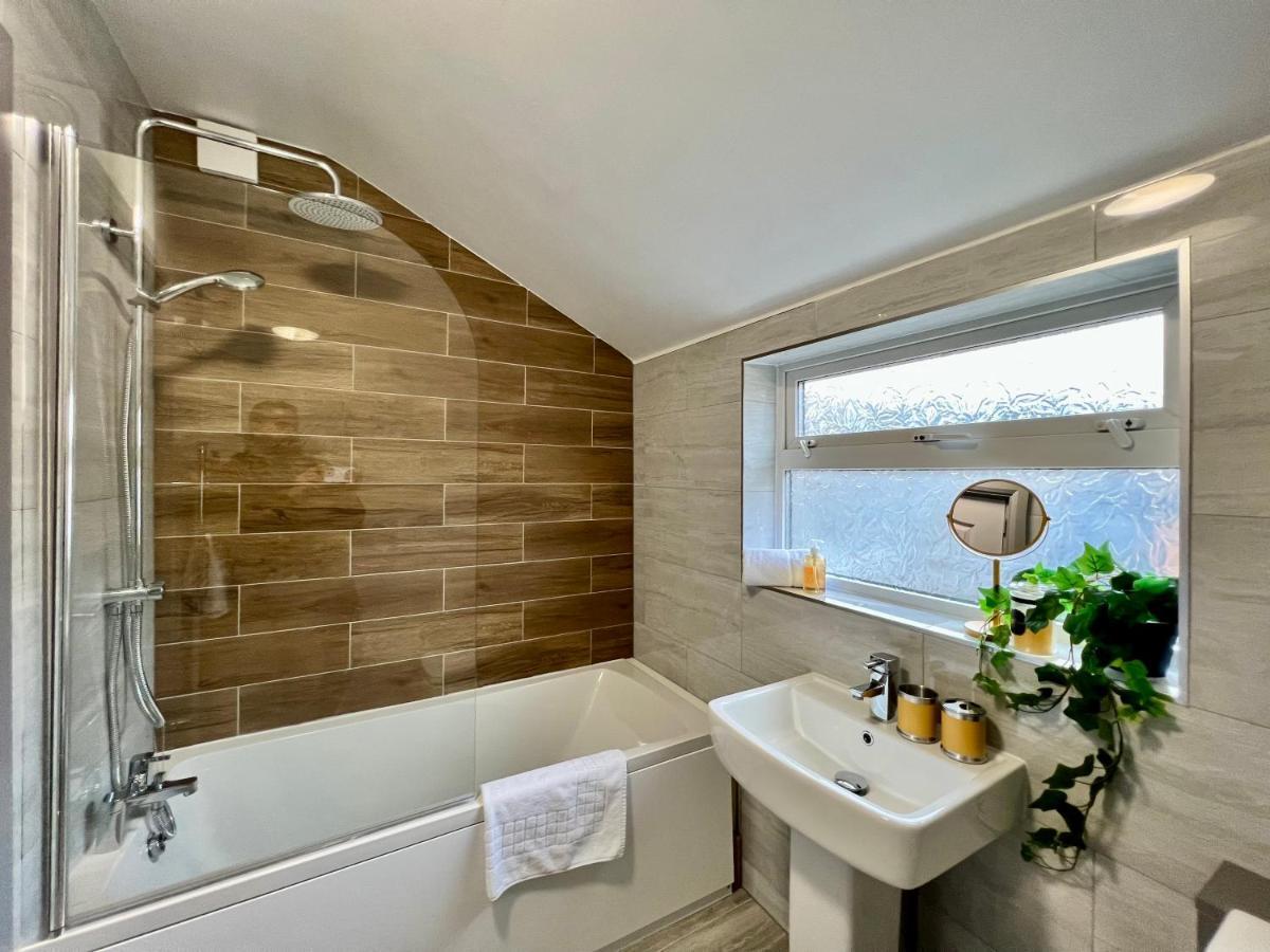 Bramhall House - Great For Contractors Or Family Holidays Κλίθορπς Εξωτερικό φωτογραφία